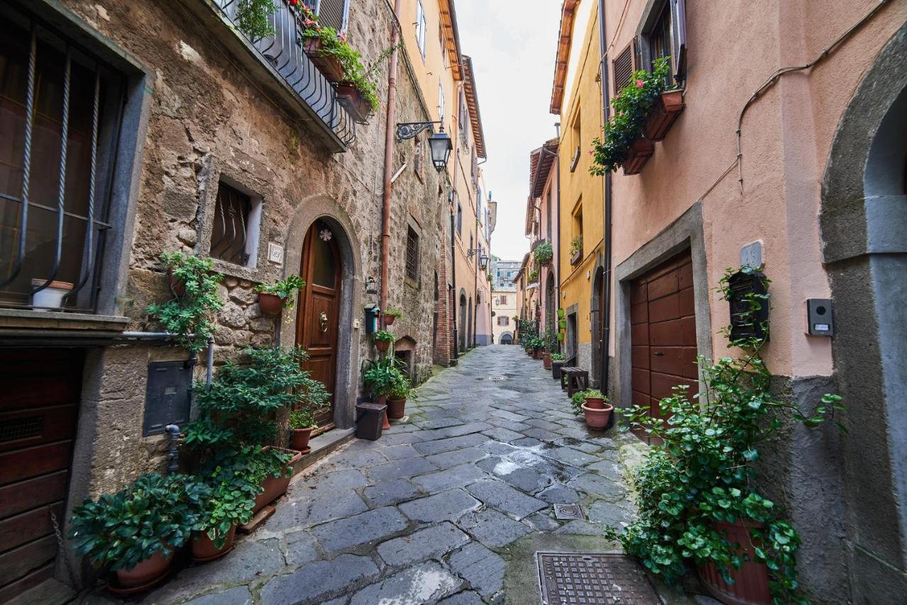 Alloggio Turistico Centro Storico Malatesta Montefiascone Buitenkant foto